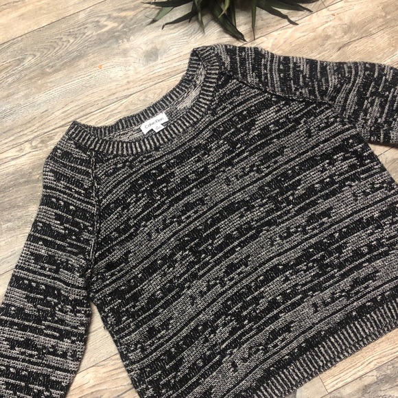- {Calvin Klein} Black & White Knit Sweater … - Picture 3 of 8
